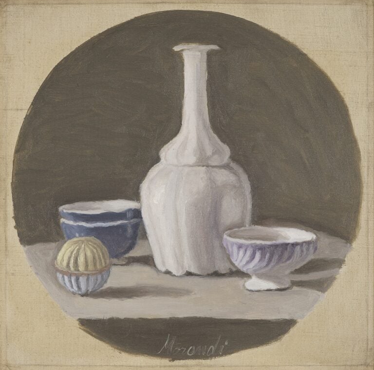 Giorgio Morandi, Natura Morta, 1946, 37 x 37 cm, Milano, Collezione privata © GIORGIO MORANDI, by SIAE 2022 © Federico Manusardi