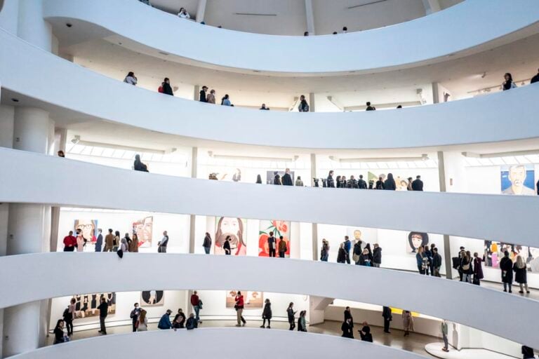 Alex Katz Gathering, exhibition view at Guggenheim Museum, New York. Photo Francesca Magnani