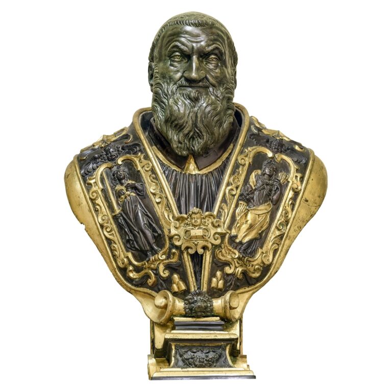 Bastiano Torrigiani, Busto di Sisto V, 1585-90 ca., bronzo parzialmente dorato. Concattedrale della SS. Annunziata di Treia. Photo Roberto dell’Orso, 2022