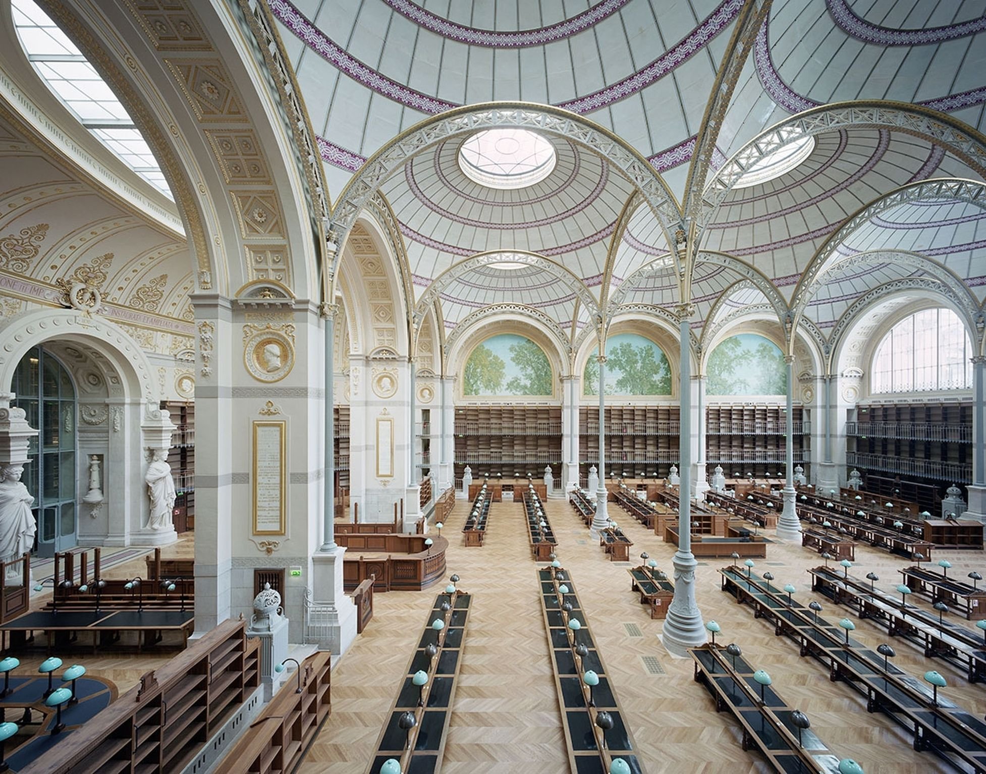 Bibliothèque nationale de France Richelieu, Salles de lecture. Photo ©Marchand Meffre Atelier and Bruno Gaudin Architectes
