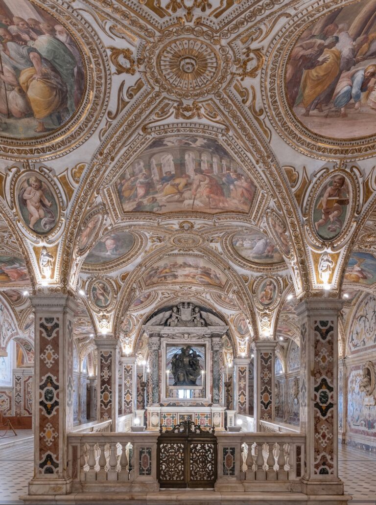 Domenico Fontana, Cripta di San Matteo, cattedrale di Salerno. Photo Marco Stucchi, 2022