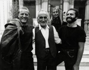 Dalla moda al cinema alla filantropia. Intervista a Santo Versace