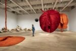 Magdalena Abakanowicz, installation view at Tate Modern, 2022