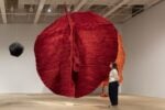 Magdalena Abakanowicz, installation view at Tate Modern, 2022