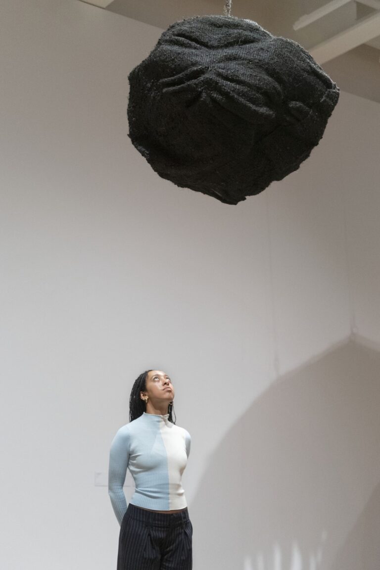 Magdalena Abakanowicz, installation view at Tate Modern, 2022