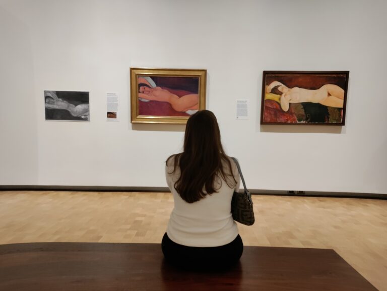 Modigliani Up Close, installation view at Barnes Foundation, Philadelphia, 2023, photo Maurita Cardone