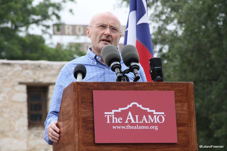 Phil Collins a The Alamo. Photo Leland Freeman