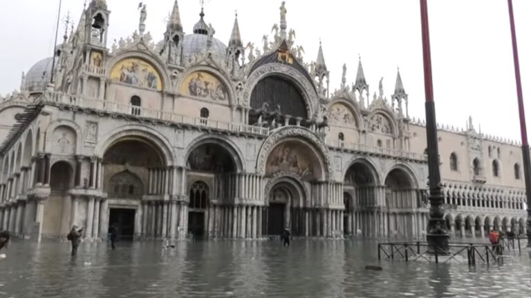 La mappa del patrimonio a rischio alluvione in Italia. Ferrara e Venezia più esposte