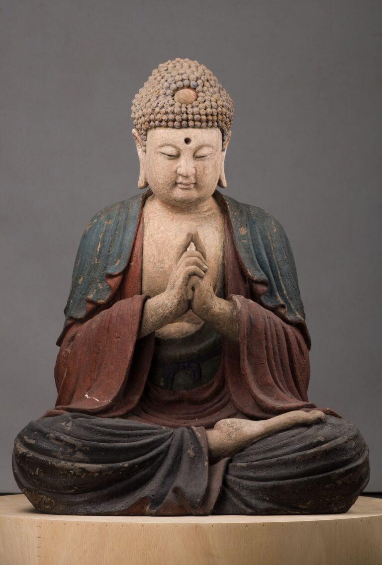 Buddha assiso a mani giunte, XVI secolo, ©CCR Photo Silvano Pupella
