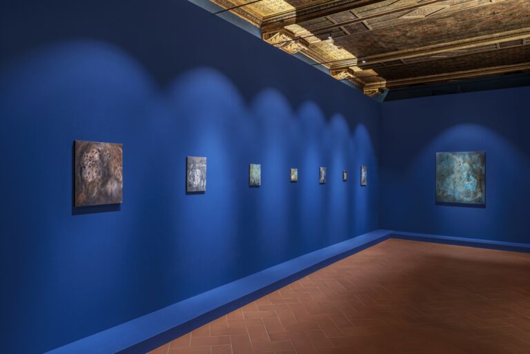 Emiliano Maggi, Songs and Spells, installation view at Museo Bardini, Firenze, 2022. Photo Leonardo Morfini
