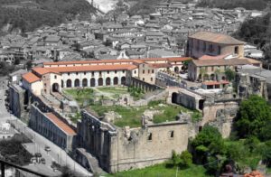 500 euro al mese (lordi!) per dirigere un museo: accade in Calabria