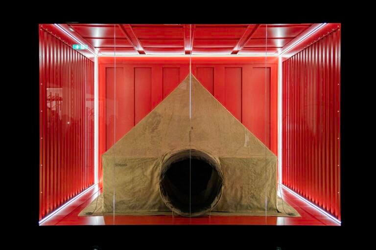 La Tenda Rossa esposta per Collezioni di Studio ©Fasani