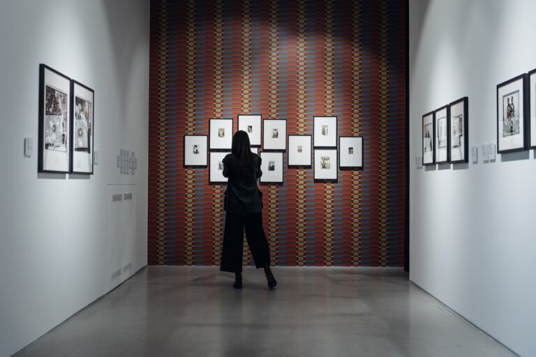 Ritratti africani, installation view at Magazzino delle idee, Trieste, 2023. Photo by massmedia.it