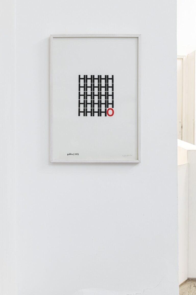 Mirella Bentivoglio, Gabbia (HO), 1970, serigrafia su carta, photo credits Carlo Romano