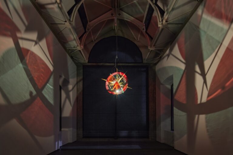 Olafur Eliasson, Navigation star for utopia, 2022. Installation view at Castello di Rivoli Museo d'Arte Contemporanea, 2022. Photo Agostino Osio. Courtesy l'artista; neugerriemschneider, Berlin; Tanya Bonakdar Gallery, New York / Los Angeles © 2022 Olafur Eliasson