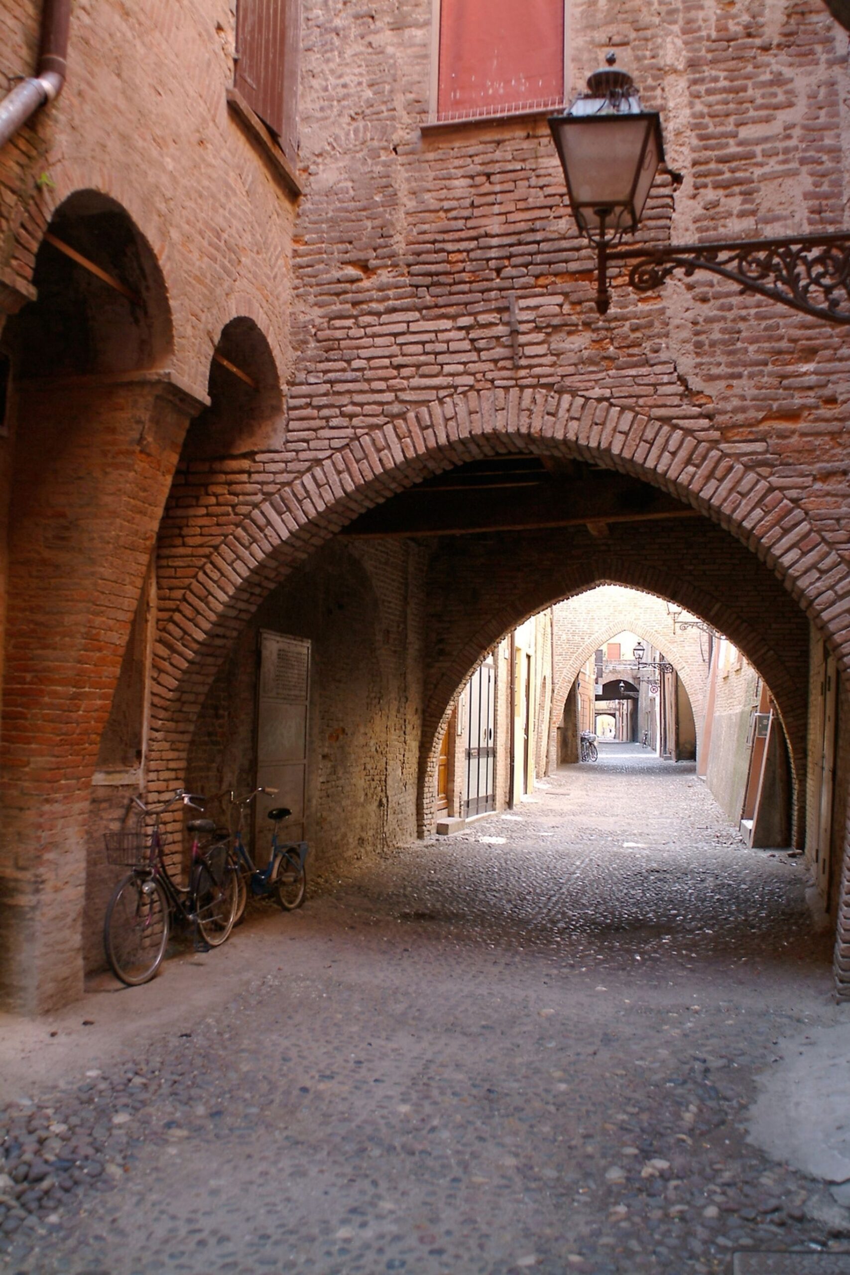 Via delle Volte, Ferrara