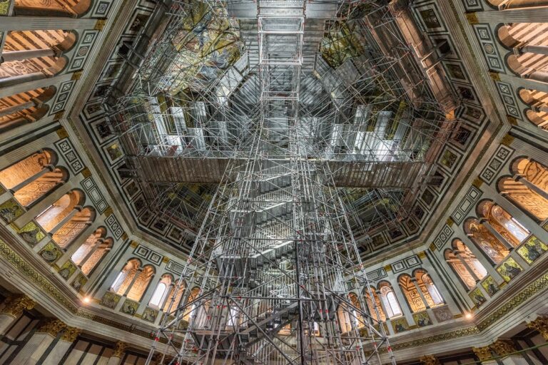 Battistero di Firenze, fasi di montaggio del cantiere di restauro. Photo di Francesco degli innocenti - Studio Fotografico FDI