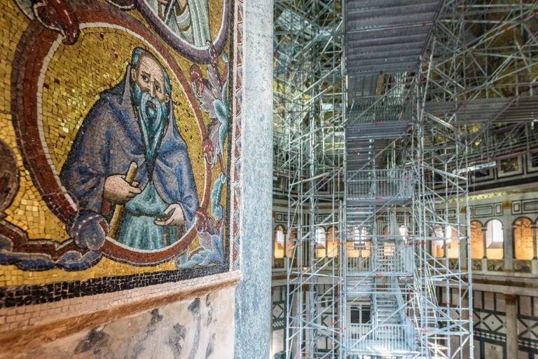 Battistero di Firenze, fasi di montaggio del cantiere di restauro. Photo di Francesco degli innocenti - Studio Fotografico FDI