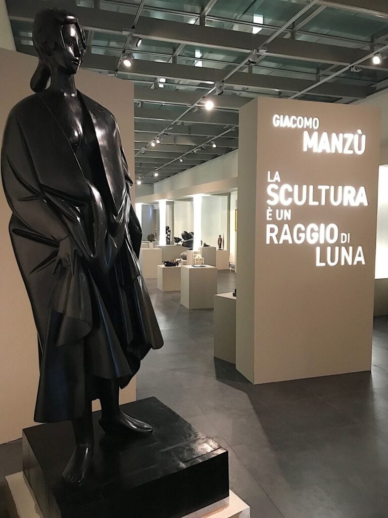 © Photo Dario Bragaglia, Vercelli. Lo spazio Arca ospita la mostra dedicata a Giacomo Manzù