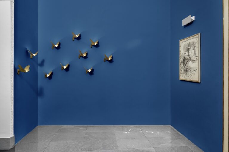 Alekos Fassianos, Installation view, Galleria Tommaso Calabro, Milano, 2023, photo Riccardo Gasperoni