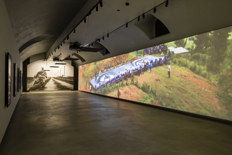 Gallerie d'Italia Intesa Sanpaolo, installation view mostra JR a Torino, 2023. Photo Andrea Guermani
