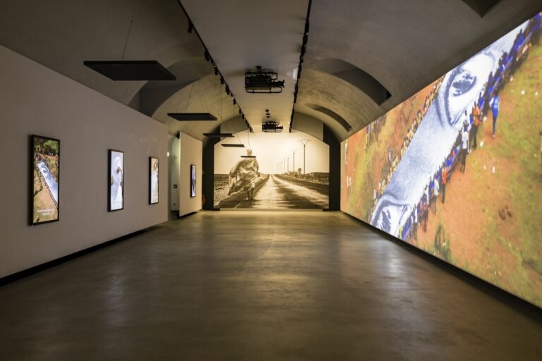 Gallerie d'Italia Intesa Sanpaolo, installation view mostra JR a Torino, 2023. Photo Andrea Guermani