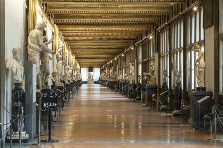 Gallerie degli Uffizi, corridoio