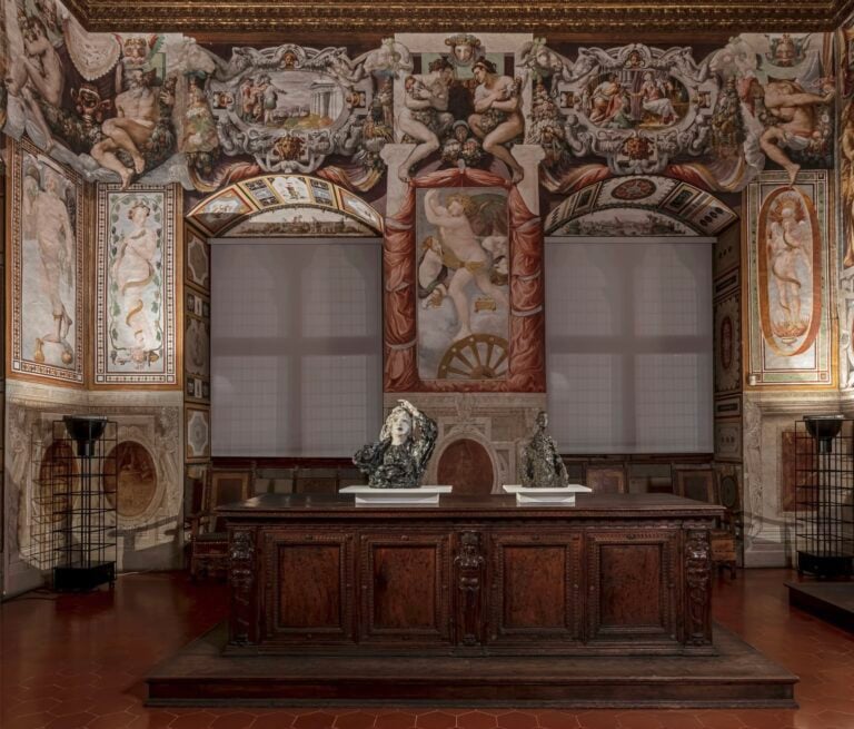 Giacometti/Fontana. La ricerca dell'assoluto. Installation view at Museo di Palazzo Vecchio, Firenze, 2023