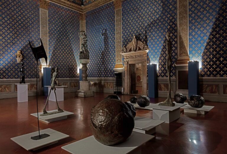 Giacometti/Fontana. La ricerca dell'assoluto. Installation view at Museo di Palazzo Vecchio, Firenze, 2023