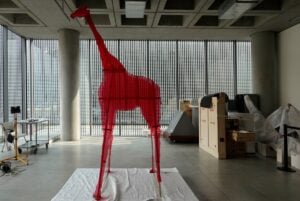 Al Mudec di Milano il restauro della Giraffa di Gino Marotta è aperto al pubblico