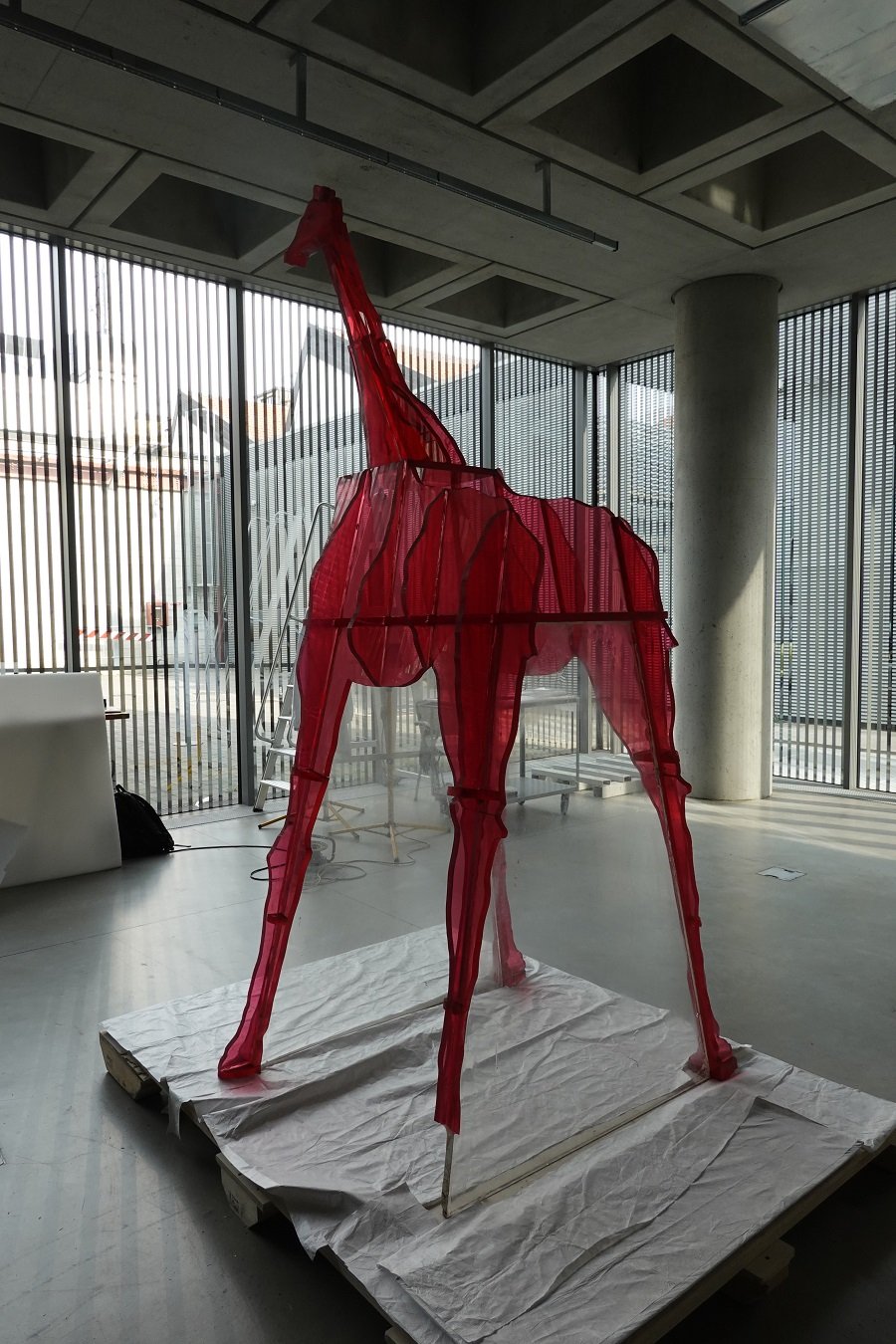 Gino Marotta, Giraffa Artificiale, 1973. Museo del Novecento, Milano. Photo: Getty Conservation Institute