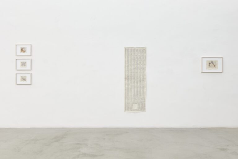 Greta Schödl. Il segno traccia del nostro vissuto, installation view, LABS Contemporary Art, Bologna, 2023. Foto di Carlo Favero