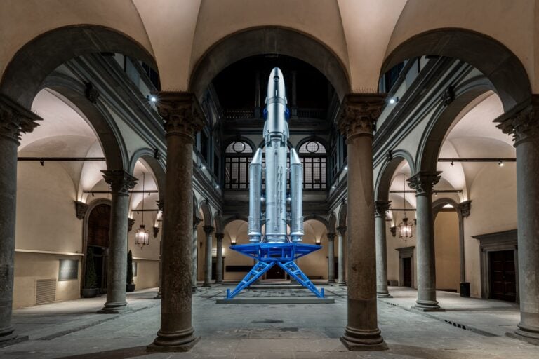 Reaching for the Stars. Da Maurizio Cattelan a Lynette Yiadom Boakye, installation view a Palazzo Strozzi, Firenze ©Ela Bialkowska, OKNO studio