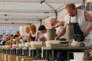 Il festival “Buongiorno ceramica!” arriva alla nona edizione. Performance, laboratori e mostre