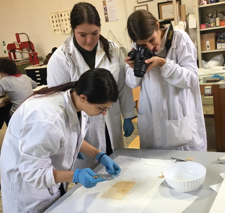 Gli studenti dell'Accademia di Belle Arti di Bologna al lavoro