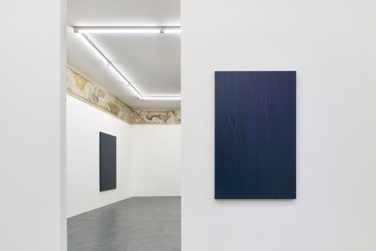 Hermann Bergamelli, Valgua, 2023, installation view. Courtesy A+B Gallery, Brescia. Photo Petrò Gilberti