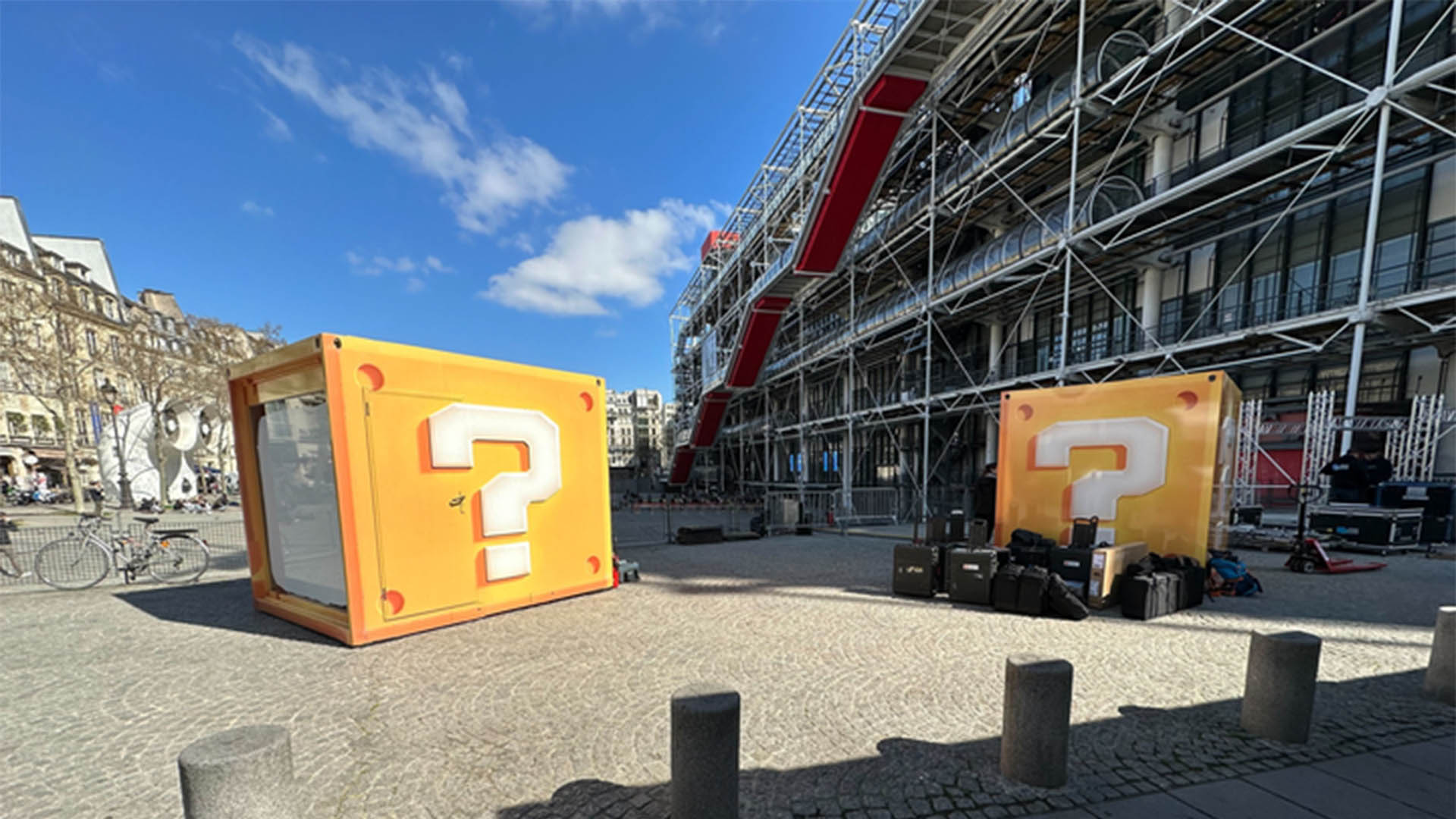 Super Mario Bros. The Movie installation in front of the Center Pompidou (Image courtesy of Twitch)