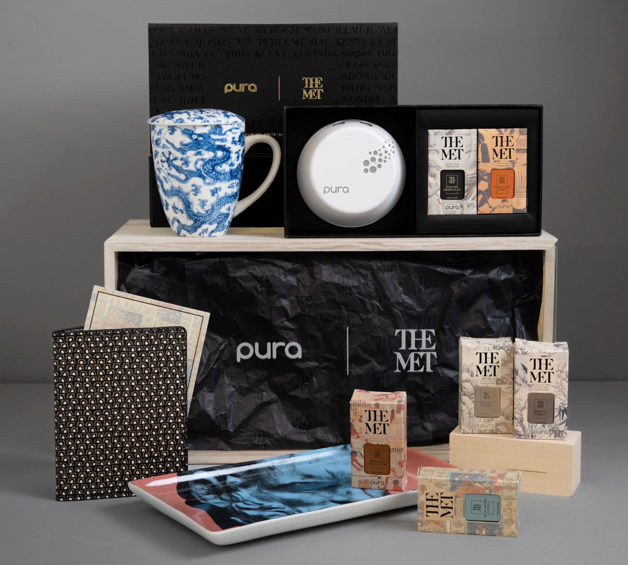 La Pura x The Met Fragrance Collection
