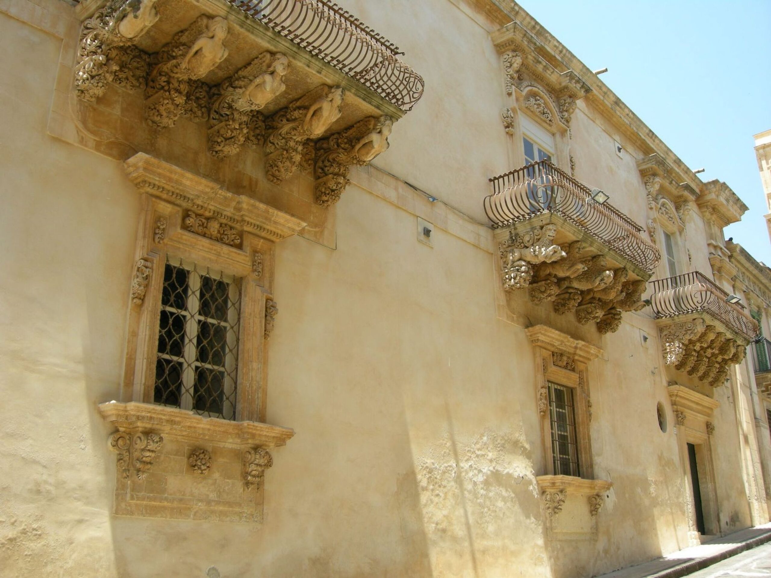 Palazzo Nicolaci, Noto. Photo di Sailko (CC BY SA) via Wikimedia