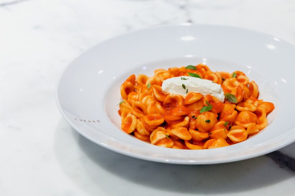 Paola Navone cura il nuovo allestimento di Eataly Smeraldo per la Milano Design Week