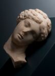 Testa di fanciulla dormiente, età neroniana, 56-68 d.C.. Museo Nazionale Romano, Palazzo massimo. Photo Simona Sansonetti