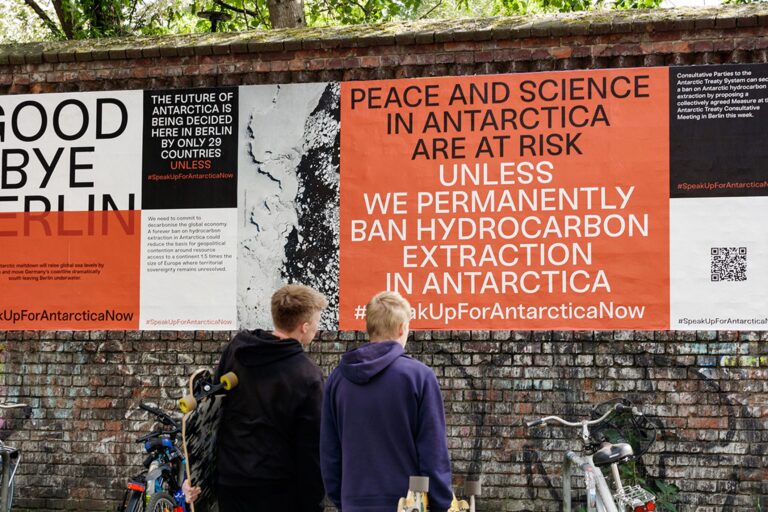 Urban Campaign SpeakUpForAntarctica, Berlin. Image courtesy of UNLESS ©️ Louis De Belle