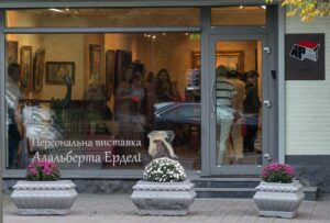 Gestire una galleria d’arte in Ucraina. Intervista alla direttrice della NU ART Gallery di Kiev