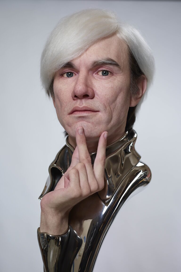 Kazu Hiro, Andy Warhol, 2013, Silicone polimerizzato al platino, capelli umani, resina, supporto cromato, 213x91x91 cm
