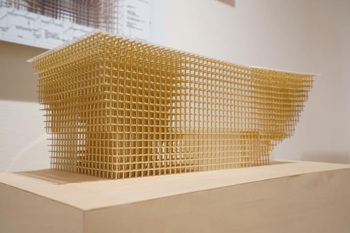 G005 GC Prostho Museum Research Center, Photo: modelli Kengo Kuma & Associates