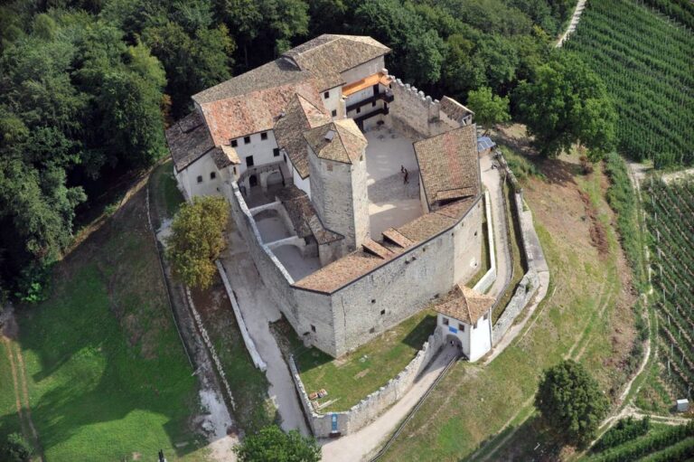 Castel Belasi