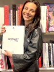 Eleonora Brizi con il libro Crypto Art Begins