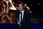 Fabrizio Gifuni ritira il David di Donatello al migliore attore protagonista per il film Esterno Notte. (Luca Dammicco | Premi David di Donatello)