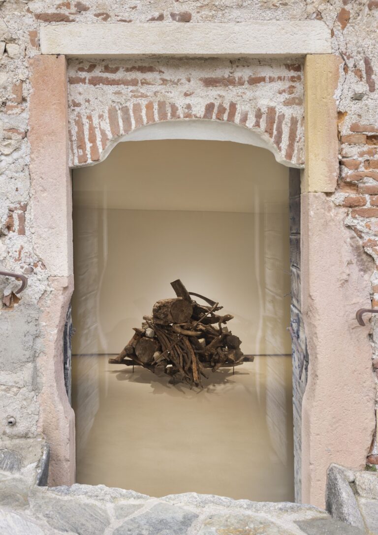 Oltre il buio, installation view at Rocca di Angera, 2023. Courtesy Galleria Franco Noero. Photo Andrea Rossetti