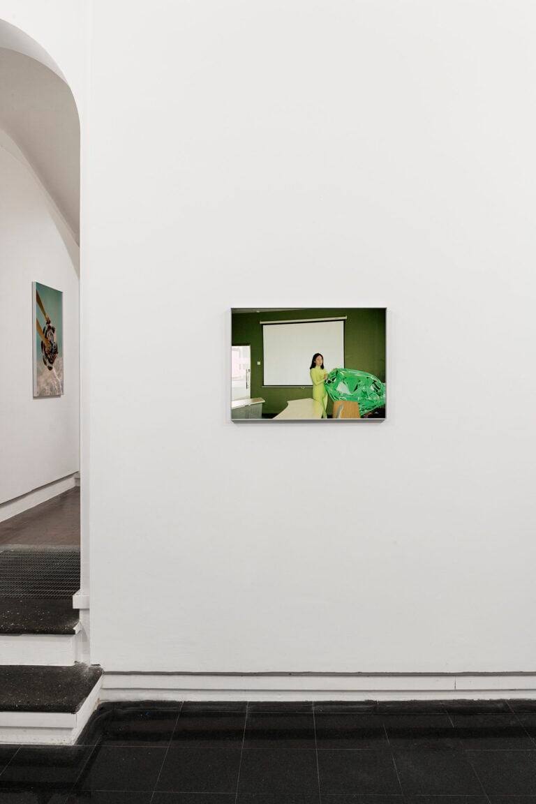 Rachele Maistrello, Gao Yue 高跃, 2023, installation view at Galleria Eugenia Delfini, Roma. Photo Carlo Romano. Courtesy Galleria Eugenio Delfini